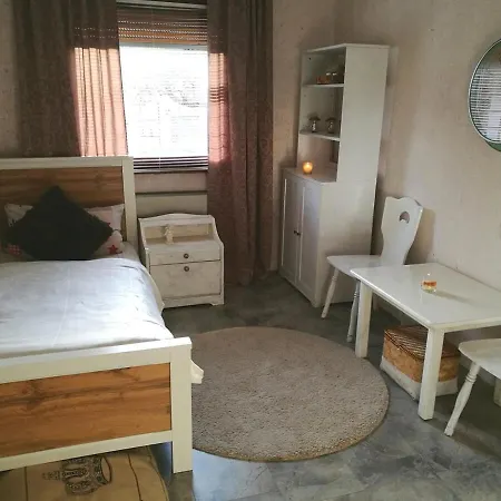 Wölkchen, Mit Gemeinschaftsbädern Apartment *