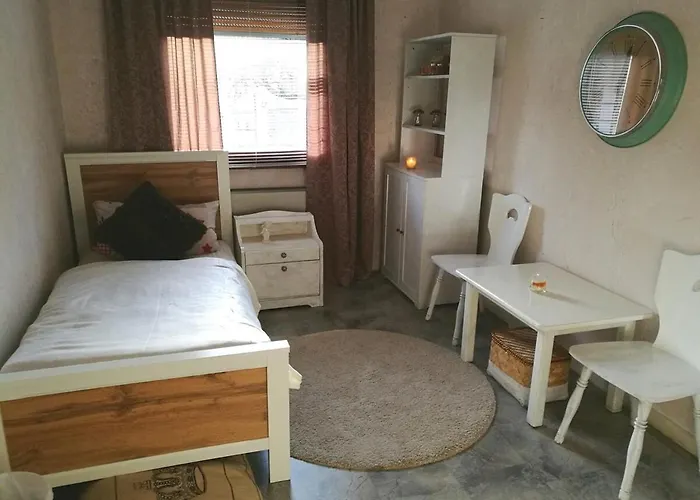 Woelkchen, Mit Gemeinschaftsbaedern Apartamento *