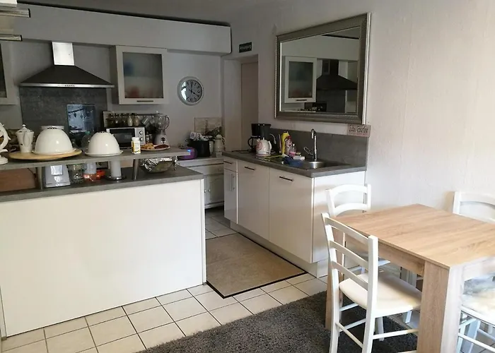 Woelkchen, Mit Gemeinschaftsbaedern *